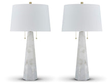 Load image into Gallery viewer, Laurellen Lamp Set
