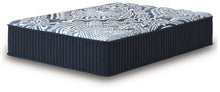 Load image into Gallery viewer, Firm Luxe 2.0 Queen Mattress
