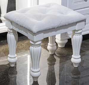Kozlani Vanity Stool - 46 Furniture and Mattress Gallery