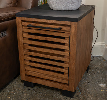 Kallari Chairside End Table - 46 Furniture and Mattress Gallery