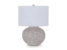 Load image into Gallery viewer, Vien Table Lamp
