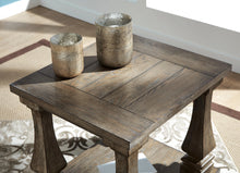 Load image into Gallery viewer, Johnelle Occasional Table Set
