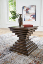 Load image into Gallery viewer, Hannodream End Table
