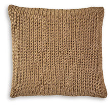 Load image into Gallery viewer, Habenvale Pillow (Set of 4)
