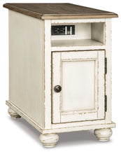 Load image into Gallery viewer, Realyn End Table Set
