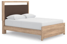 Load image into Gallery viewer, Kinlanni Bedroom Set
