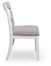 Load image into Gallery viewer, Greddinton Dining Chair
