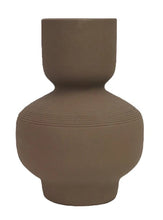 Load image into Gallery viewer, Dalsen Vase
