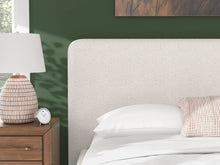 Load image into Gallery viewer, Brintstreet Upholstered Bed
