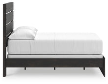 Load image into Gallery viewer, Hollivern Bed
