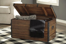 Load image into Gallery viewer, Kettleby Storage Trunk
