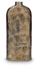 Load image into Gallery viewer, Wallmond Vase
